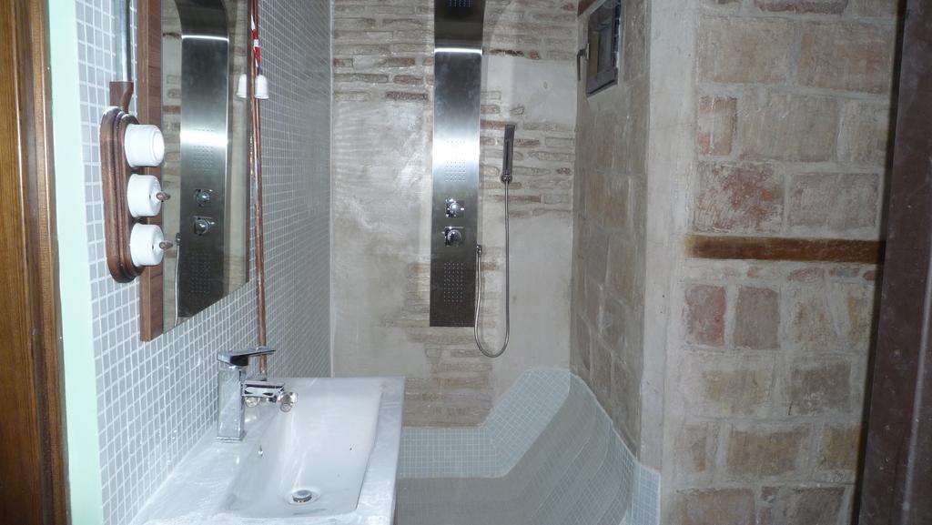 Toledo Flat, City Centre ภายนอก รูปภาพ