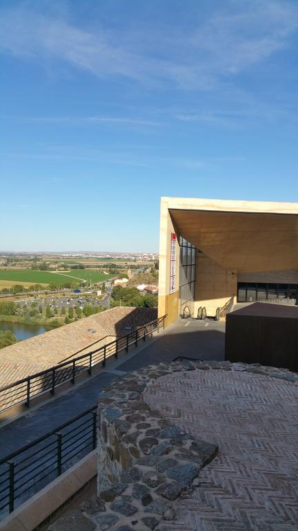 Toledo Flat, City Centre ภายนอก รูปภาพ